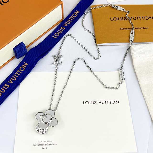 Louis Vuitton jwl6862
