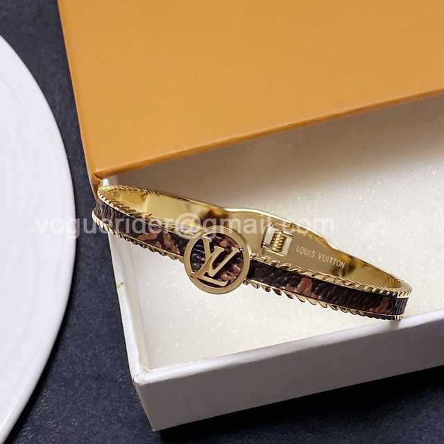 Louis Vuitton jwl6867 Louis Vuitton jwl6867