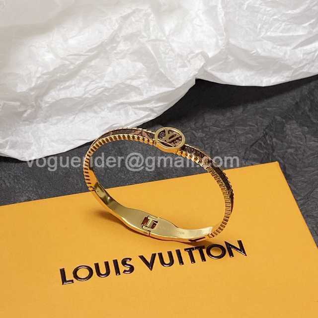 Louis Vuitton jwl6867 Louis Vuitton jwl6867