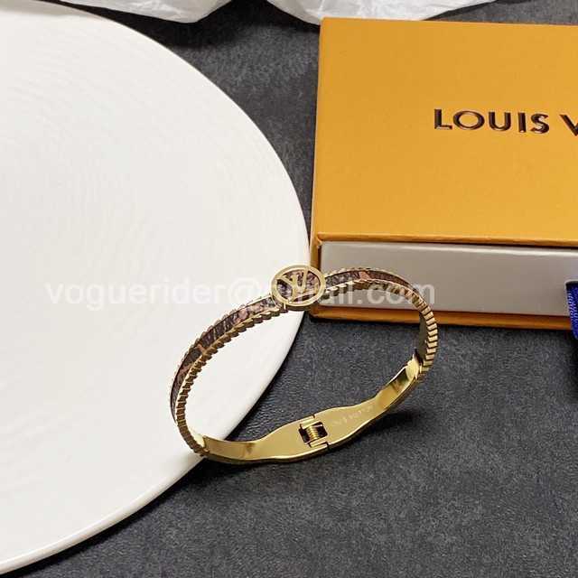 Louis Vuitton jwl6867 Louis Vuitton jwl6867