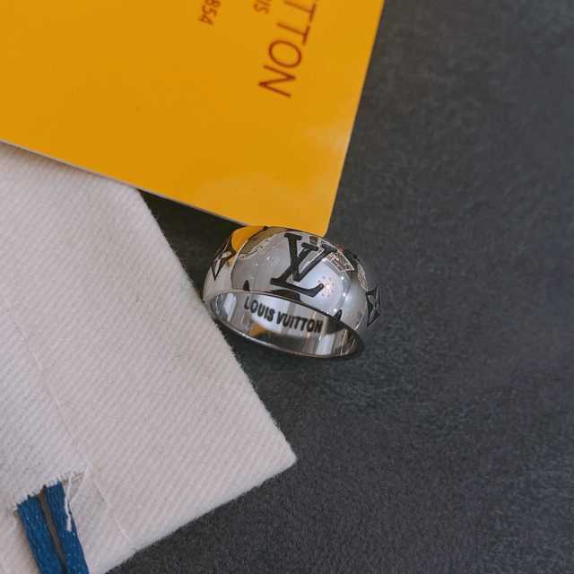 Louis Vuitton jwl6878