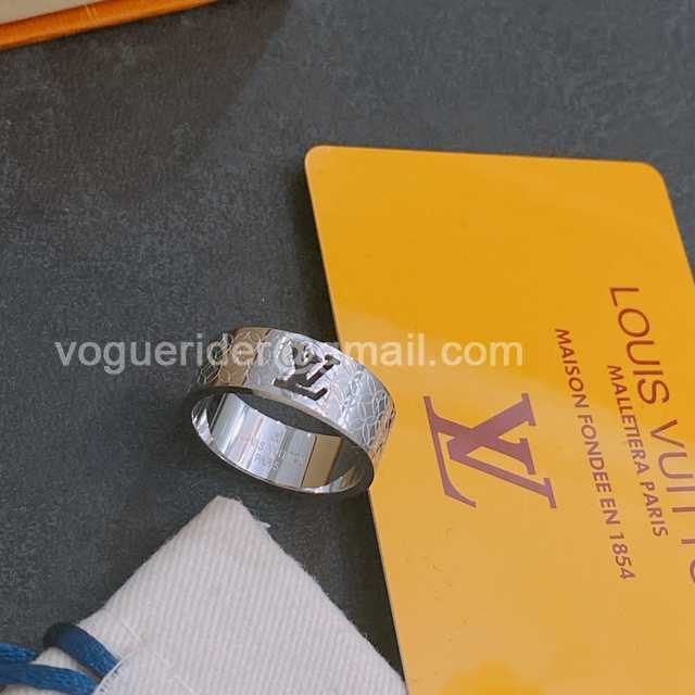 Louis Vuitton jwl6880 Louis Vuitton jwl6880