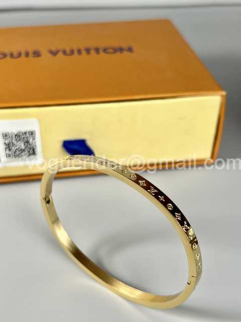 Louis Vuitton jwl6884 Louis Vuitton jwl6884
