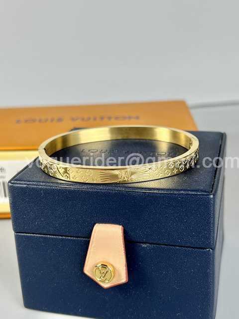 Louis Vuitton jwl6887