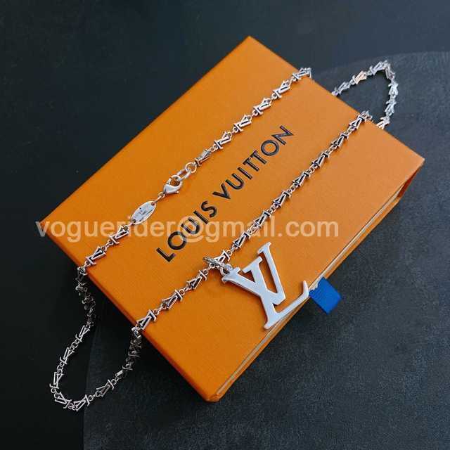 Louis Vuitton jwl6897