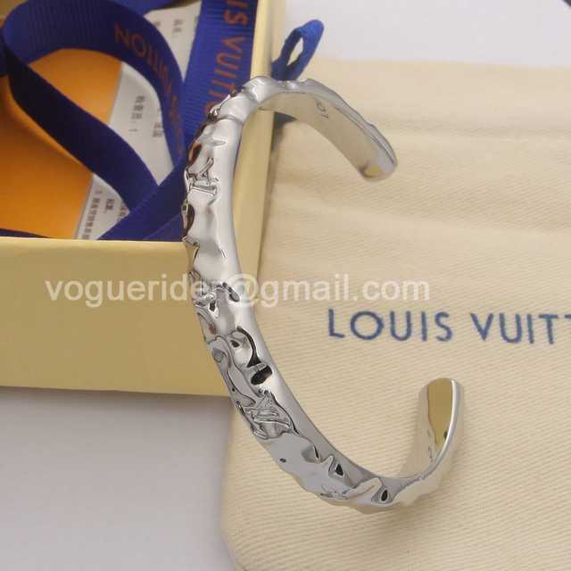 Louis Vuitton Monogram Carved jwl6924