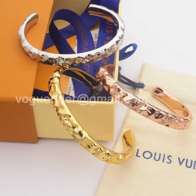 Louis Vuitton Monogram Carved jwl6924