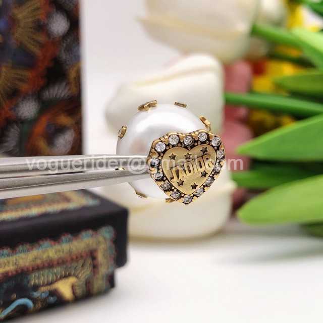 Dior jwl7033 Dior jwl7033