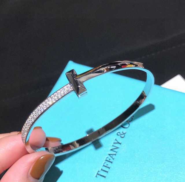 Tiffany T1 jwl7394