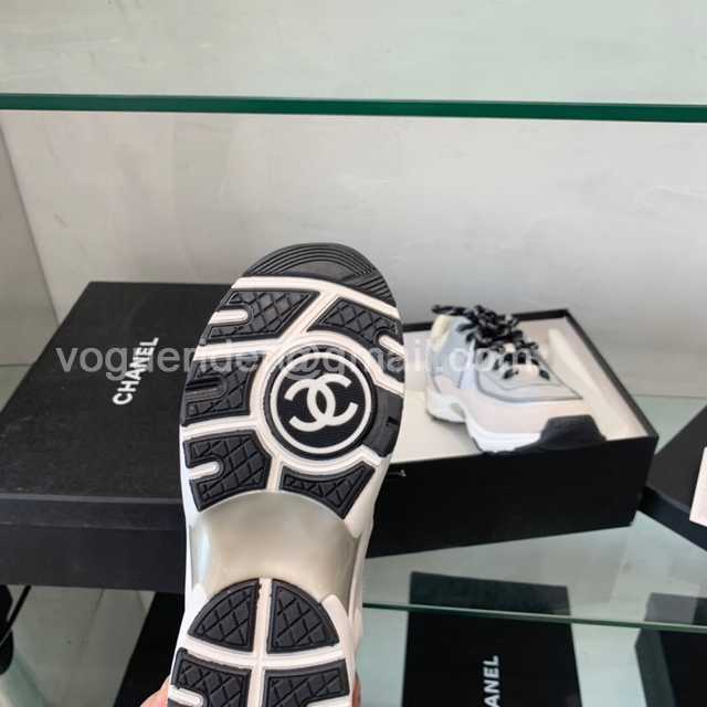 Chanel 2021 sneaker