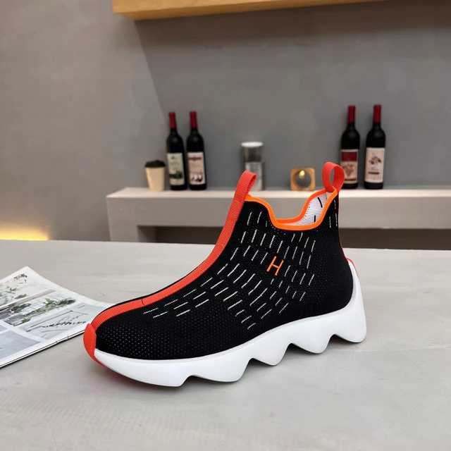 H01-220402 Hermes