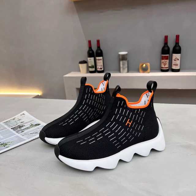 H01-220402 Hermes