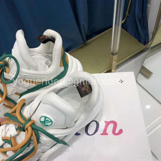 Louis Vuitton Archlight