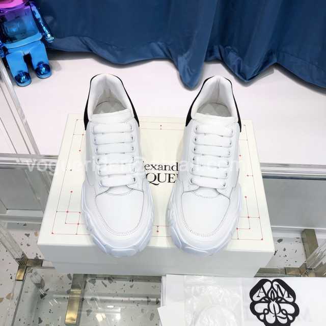 Alexander McQueen Sneaker