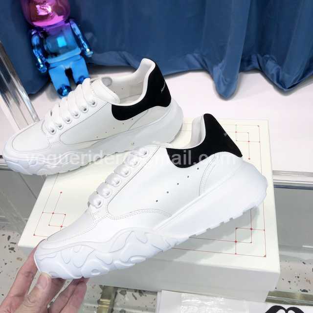 Alexander McQueen Sneaker