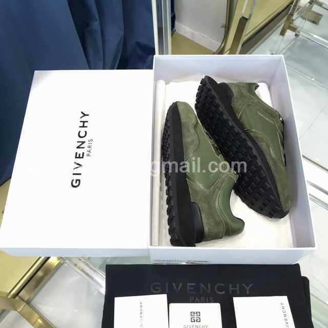 Givenchy Runner Givenchy Runner
