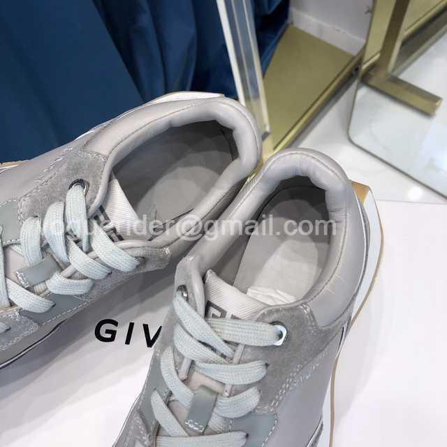 Givenchy Runner