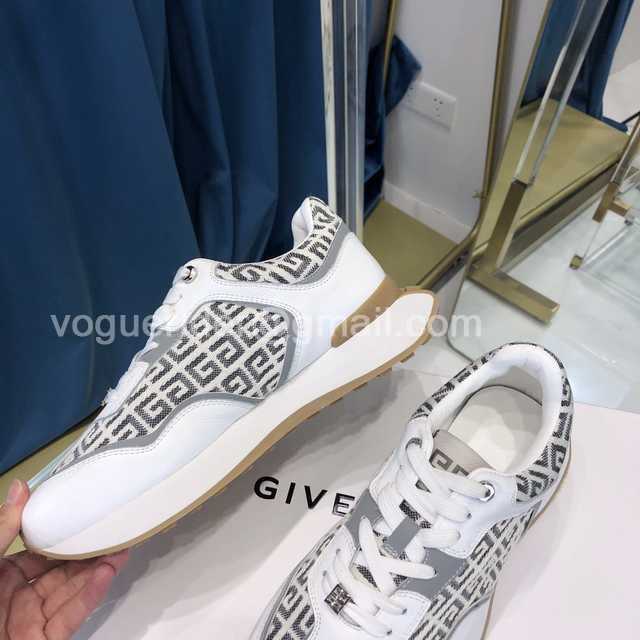Givenchy Runner Givenchy Runner