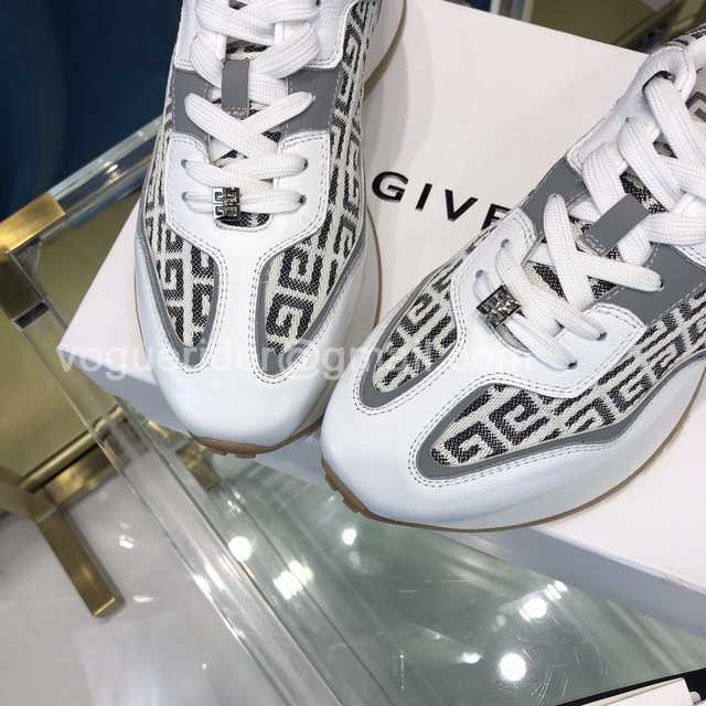 Givenchy Runner Givenchy Runner