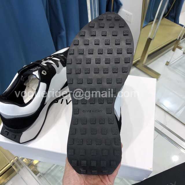 Givenchy Runner Givenchy Runner
