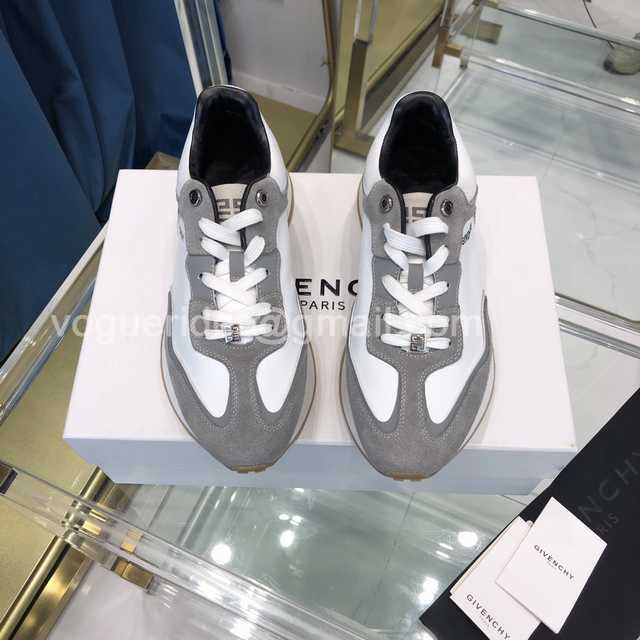 Givenchy Runner