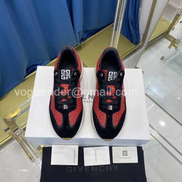 Givenchy Runner