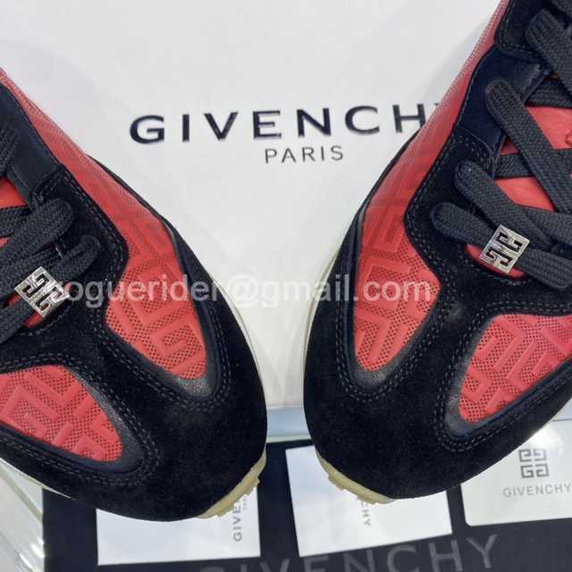 Givenchy Runner