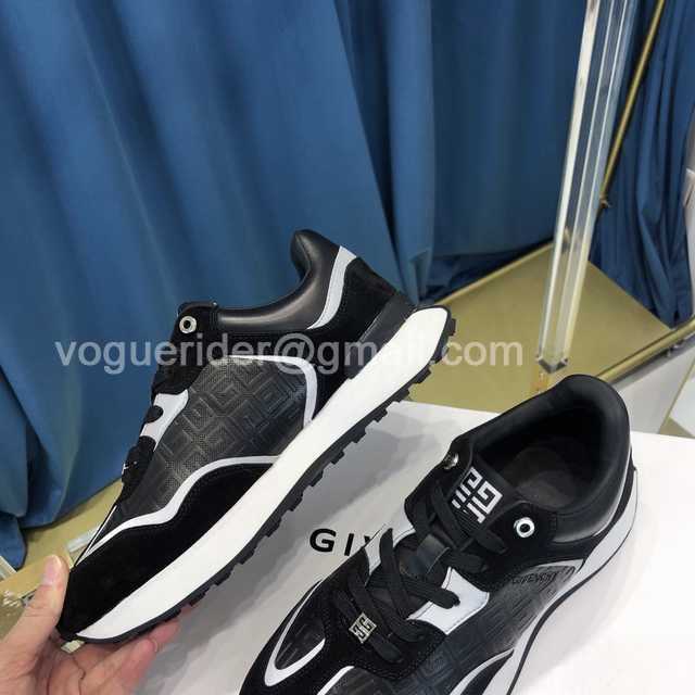 Givenchy Runner Givenchy Runner