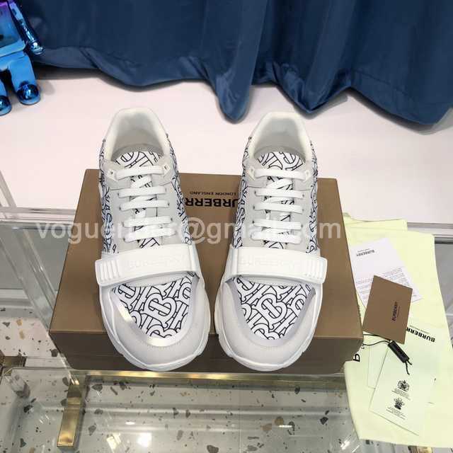 Burberry Vintage Sneaker
