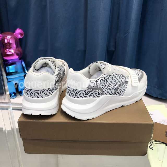 Burberry Vintage Sneaker