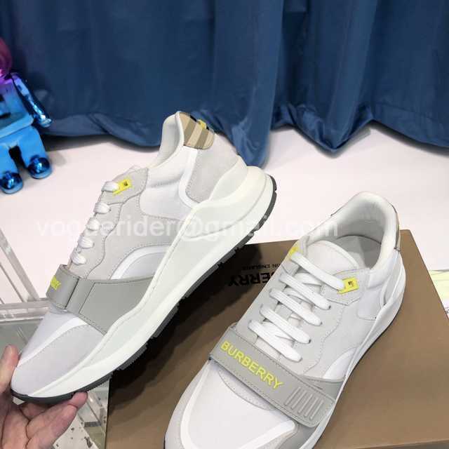 Burberry Vintage Sneaker