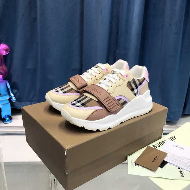 Burberry Vintage Sneaker