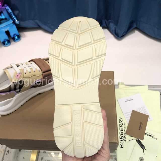 Burberry Vintage Sneaker