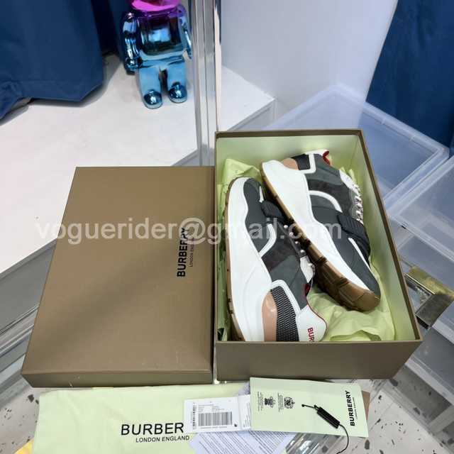Burberry Vintage Sneaker