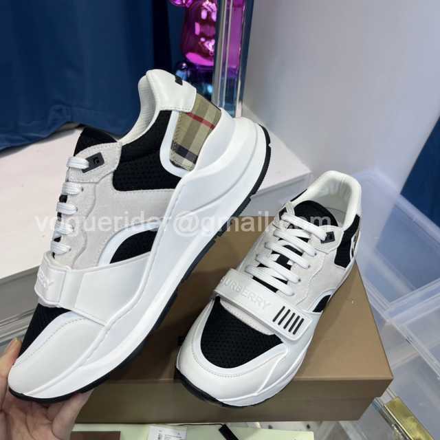 Burberry Vintage Sneaker
