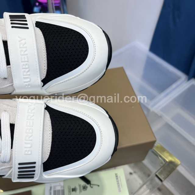 Burberry Vintage Sneaker