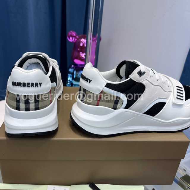 Burberry Vintage Sneaker