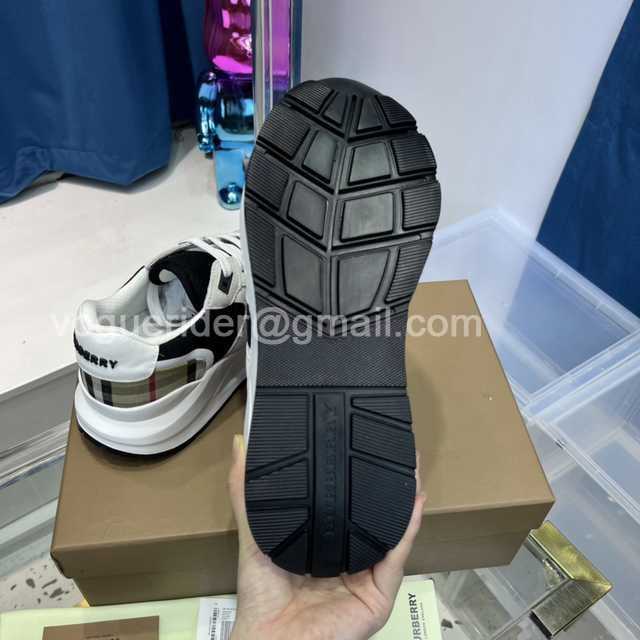 Burberry Vintage Sneaker