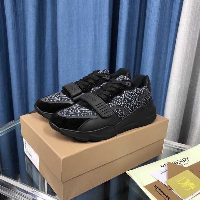 Burberry Vintage Sneaker
