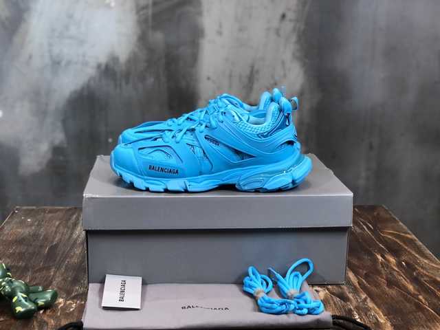 Balenciaga Triple-S 3.0
