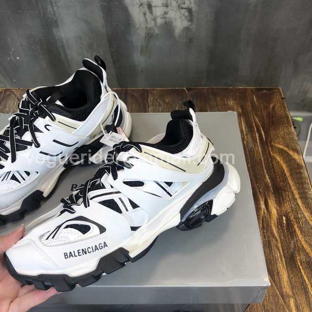 Balenciaga Triple-S 3.0 Balenciaga Triple-S 3.0