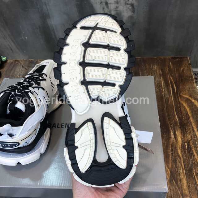 Balenciaga Triple-S 3.0 Balenciaga Triple-S 3.0