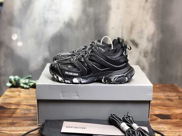 Balenciaga Triple-S 3.0