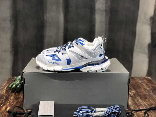 Balenciaga Triple-S 3.0