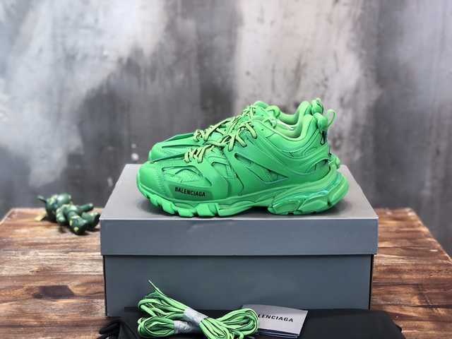 Balenciaga Triple-S 3.0