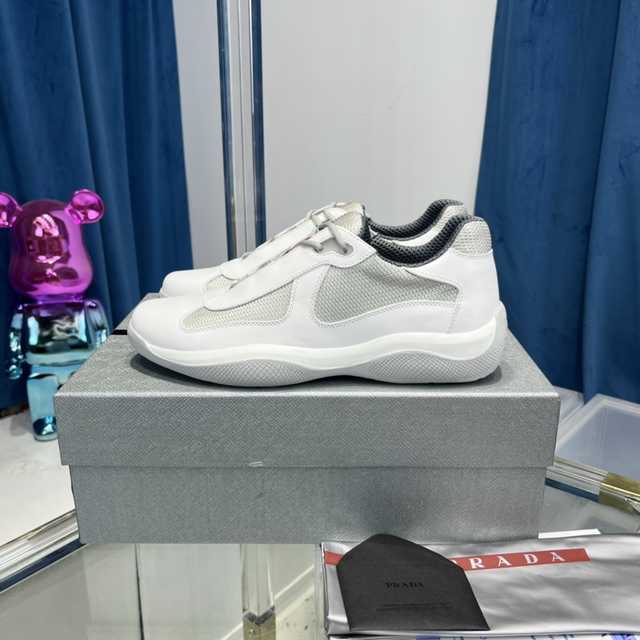 Prada Sneaker v2