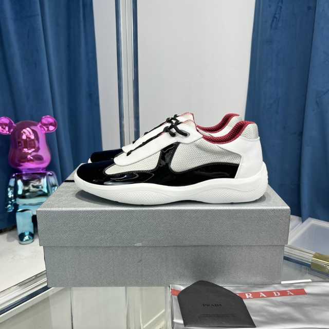 Prada Sneaker v2