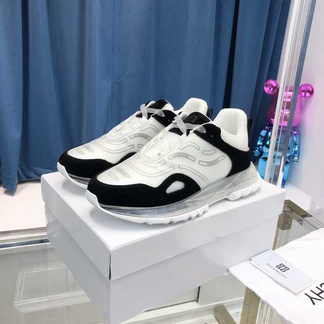 Givenchy TPU sneaker