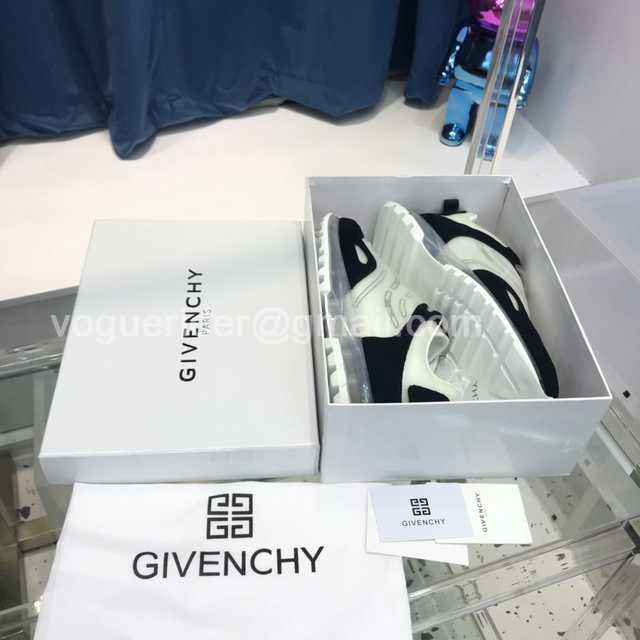 Givenchy TPU sneaker Givenchy TPU sneaker