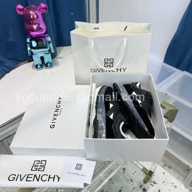 Givenchy TPU sneaker
